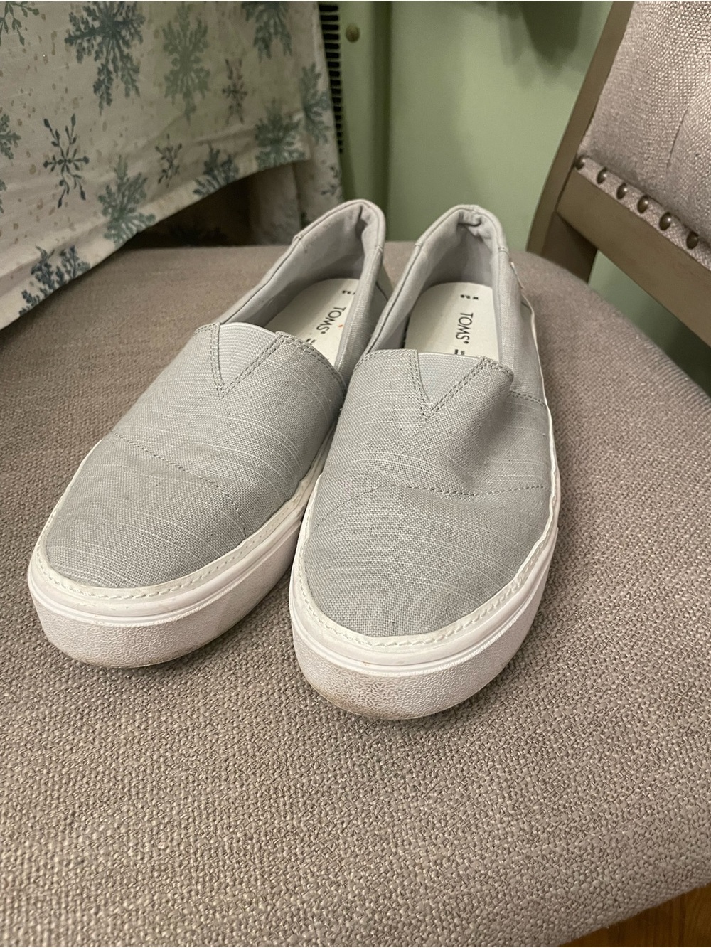 Toms Light Gray Slip-On Platform Sneakers